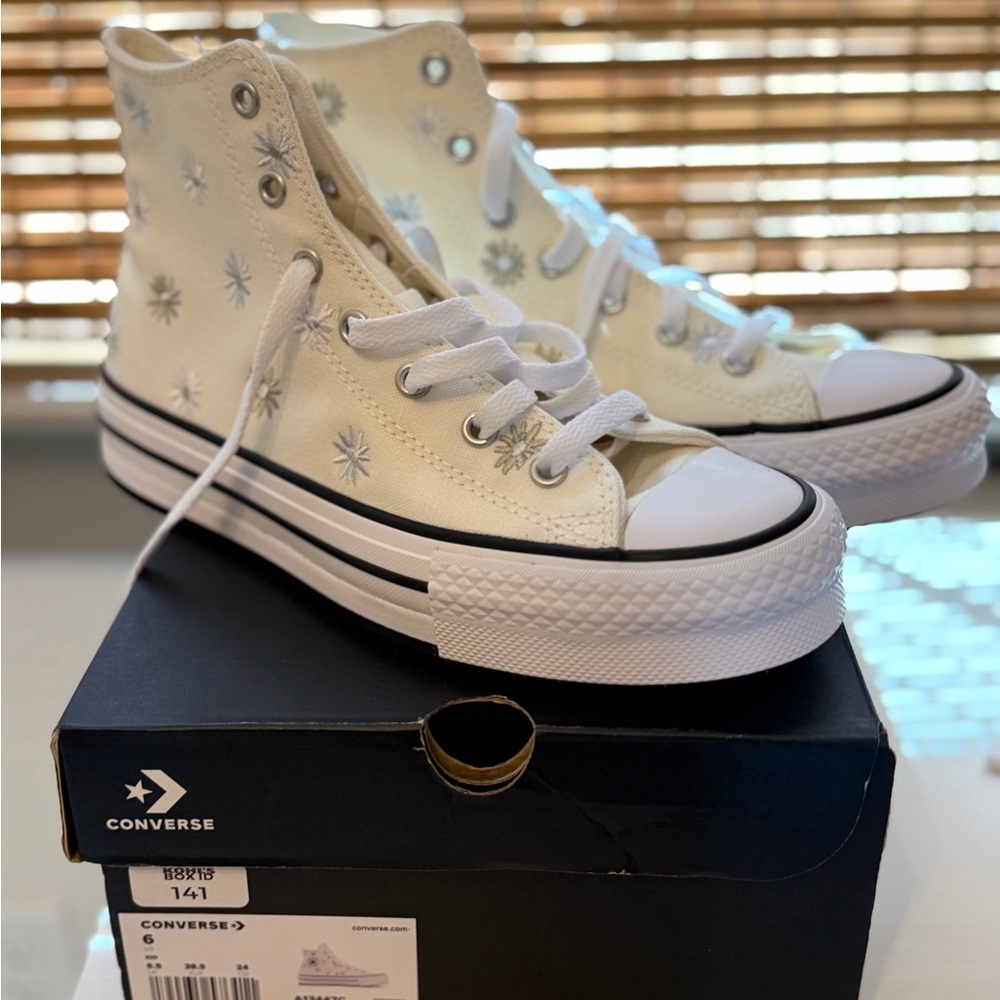 NEW Converse Chuck Taylor All Star EVA Lift Hi - Big Kids SZ 6
